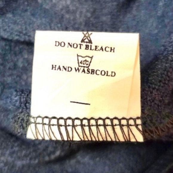 Blue emblished Top - Size XL - - Picture 7 of 7